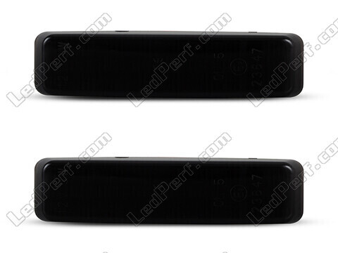 Vue de face des clignotants latéraux dynamiques à LED pour BMW Serie 5 (E39) - Couleur noire fumée