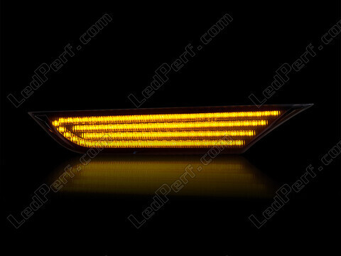 Eclairage maximal des répétiteurs latéraux dynamiques à LED pour Nissan GTR R35