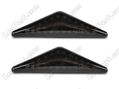 Vooraanzicht van de dynamische LED zijknipperlichten voor Ford Focus MK1 - Gerookte zwarte kleur