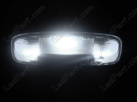 Led Plafondverlichting achter Ford Mondeo MK3