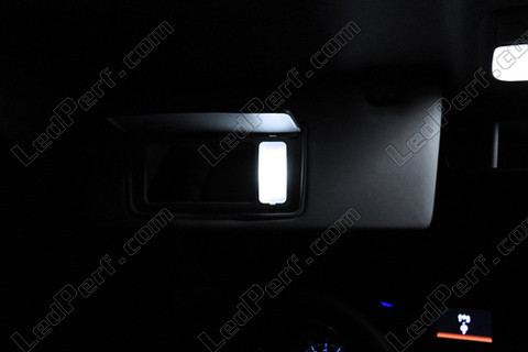 Ledlamp bij spiegel op de zonneklep Honda Civic 9G