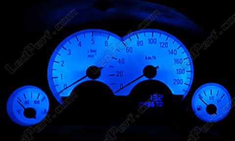 Led teller blauw Opel Corsa C achtergrond teller wit