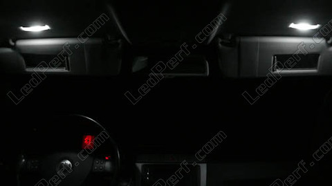Ledlamp bij spiegel op de zonneklep Volkswagen Passat B6