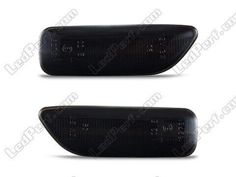 Vooraanzicht van de dynamische LED zijknipperlichten voor Volvo XC70 - Gerookte zwarte kleur